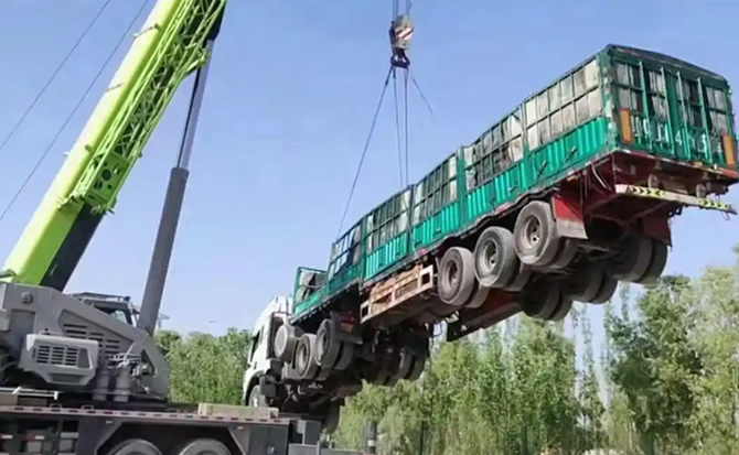 三门峡道路脱困救援案例